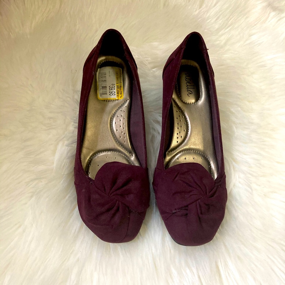 Abella brelonna dress shoes NWT Purple